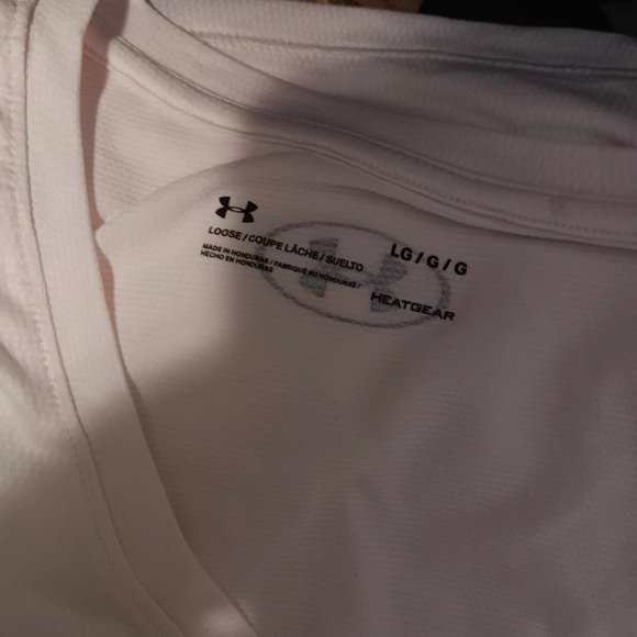 Under Armour Light Pink V-Neck Active Tee - Picture 12 of 12